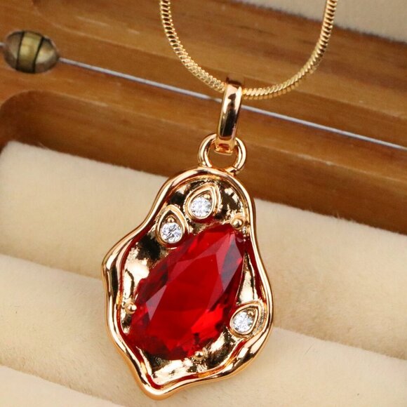 "Elegant Red Teardrop Pendant with Gold Plated Irregular Frame, XPPT1729 - Picture 1 of 13